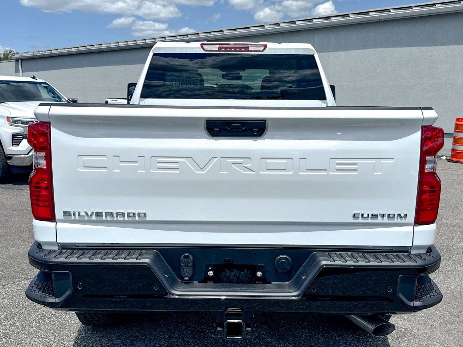 2026 Chevrolet Silverado 2500 HD Custom - Photo 7