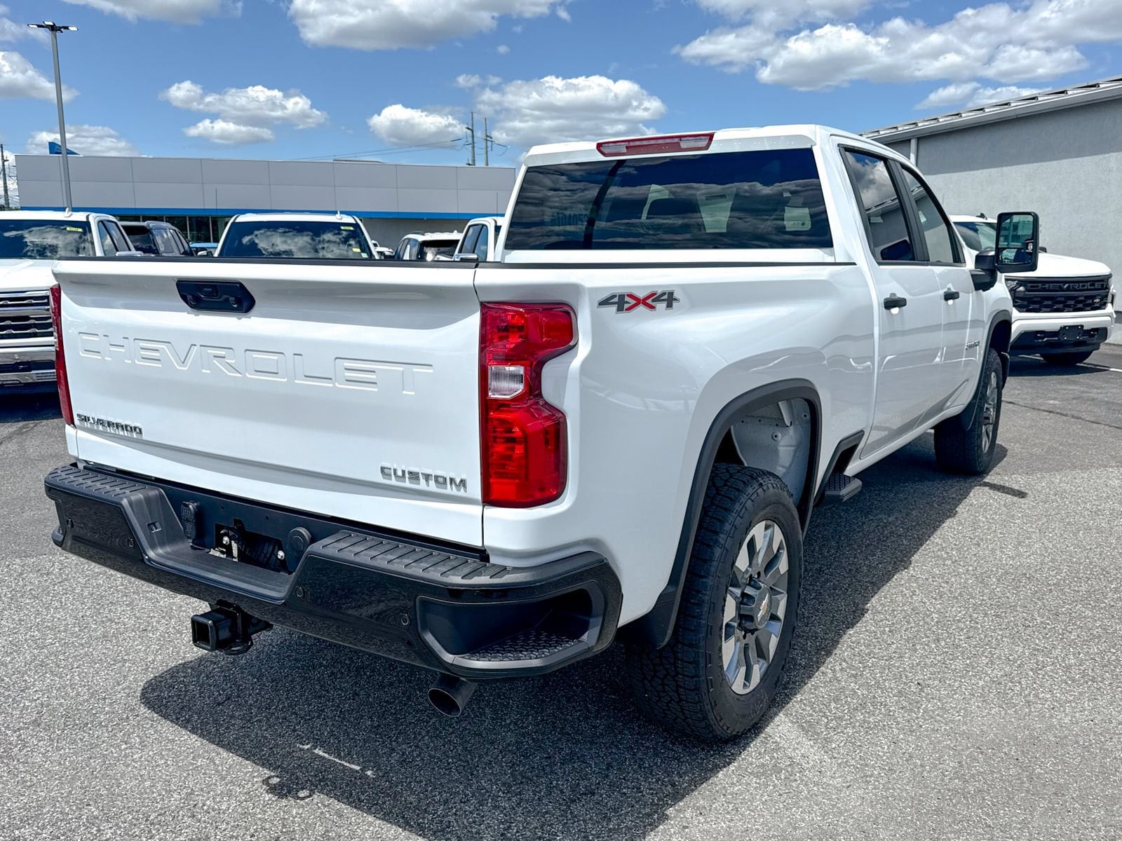 2026 Chevrolet Silverado 2500 HD Custom - Photo 8