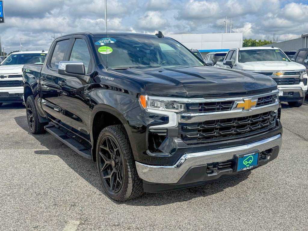 Used 2024 Chevrolet Silverado 1500 LT Truck Crew Cab