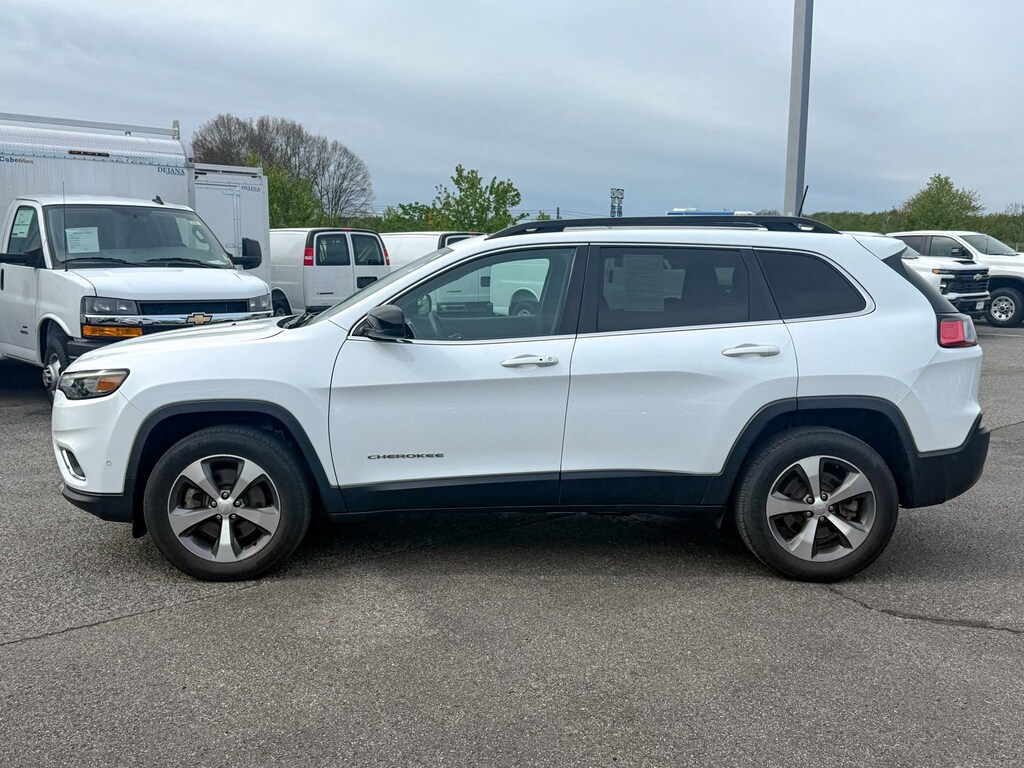 Used 2022 Jeep Cherokee Limited 4x4 SUV