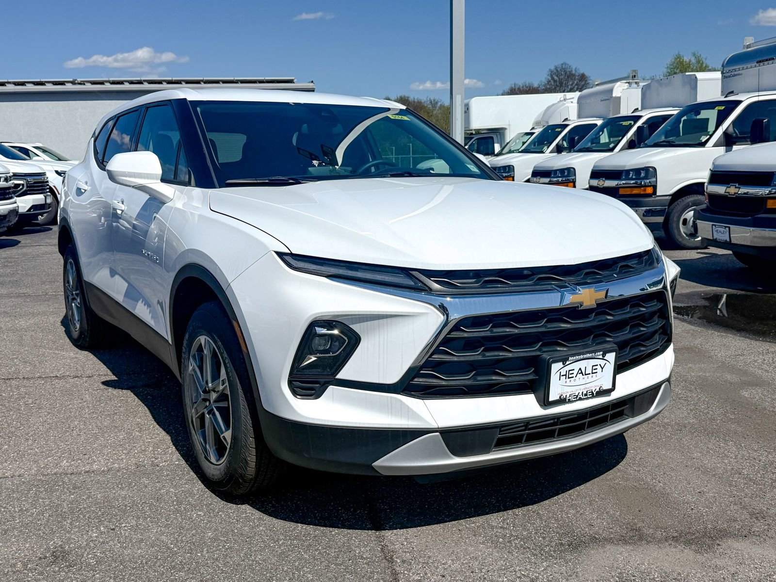 2025 Chevrolet Blazer 2.0T 2LT AWD's photo