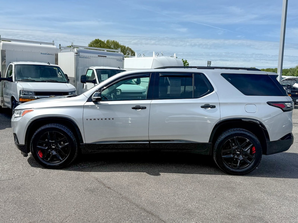 Used 2020 Chevrolet Traverse Premier SUV