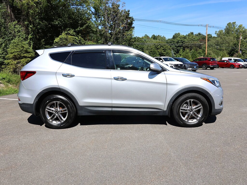 Used 2017 Hyundai Santa Fe Sport 2.4L SUV