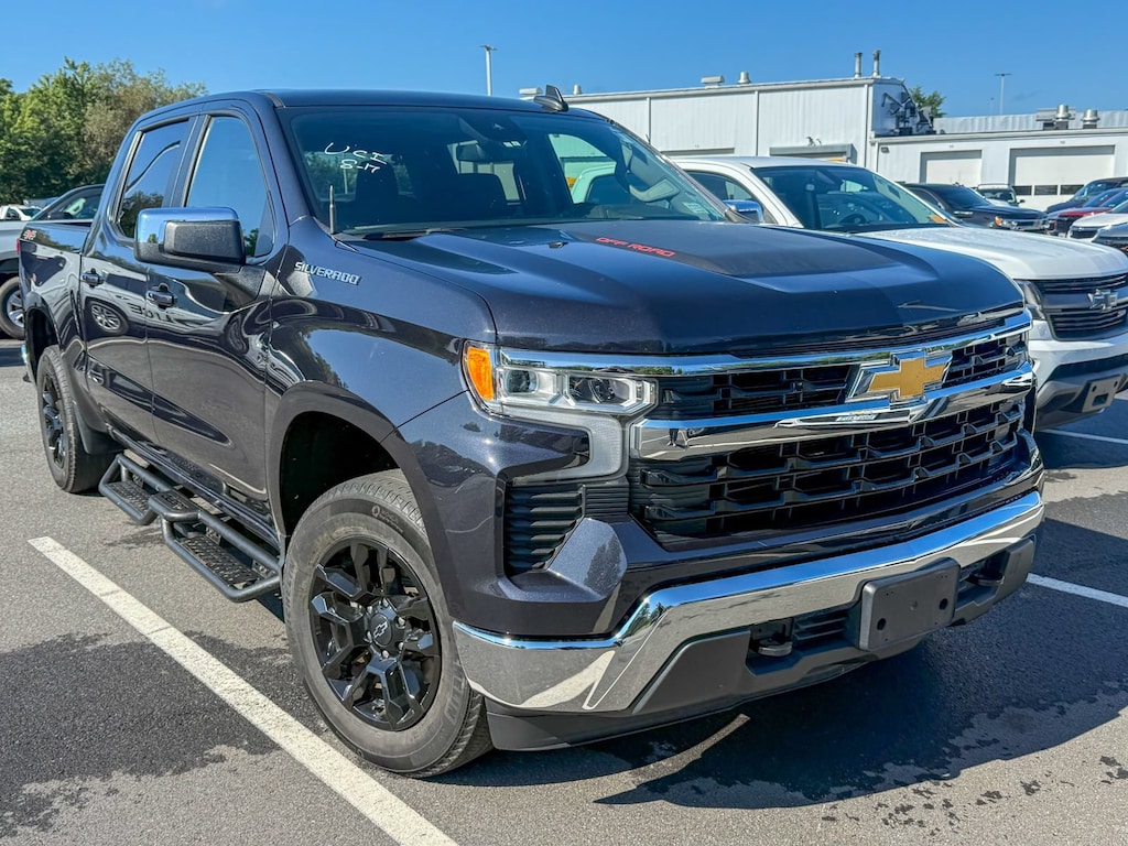 Used 2023 Chevrolet Silverado 1500 LT Truck Crew Cab