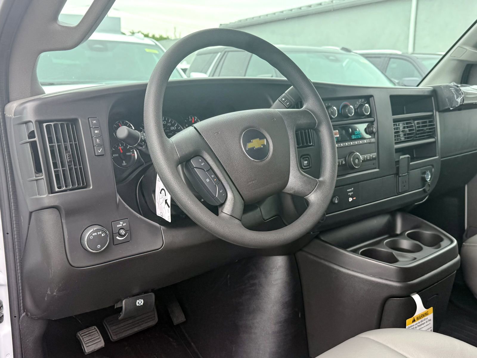 2026 Chevrolet Express Cargo Work Van - Photo 19