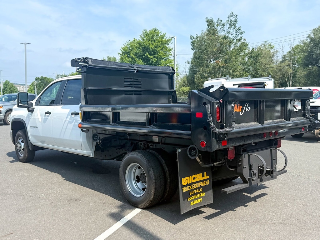 New 2025 Chevrolet Silverado 3500 HD Chassis Cab Work Truck Truck Crew Cab