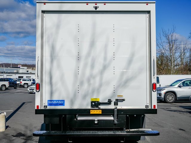 2024 Chevrolet Express Cutaway Base photo 12