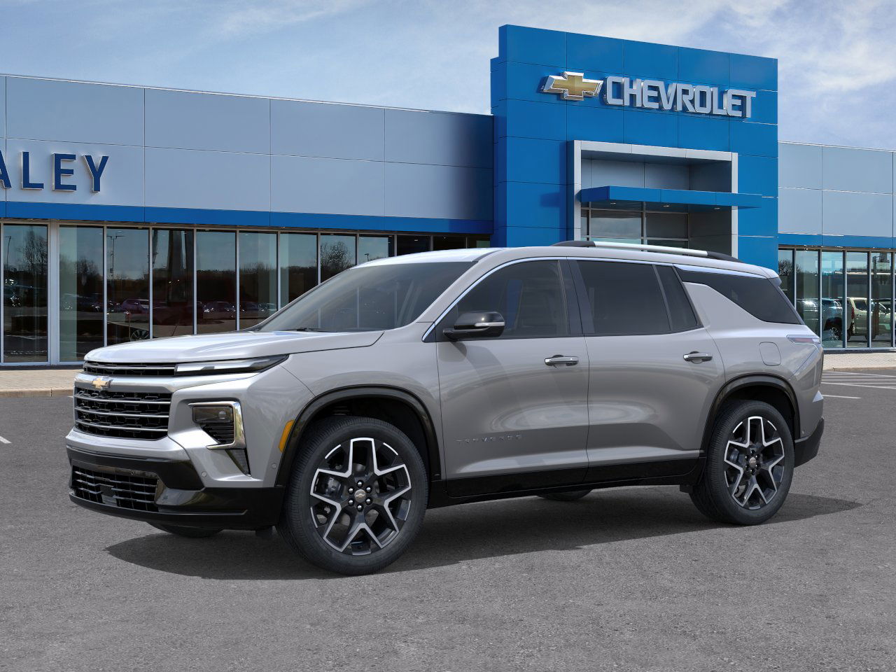 2026 Chevrolet Traverse High Country photo 2