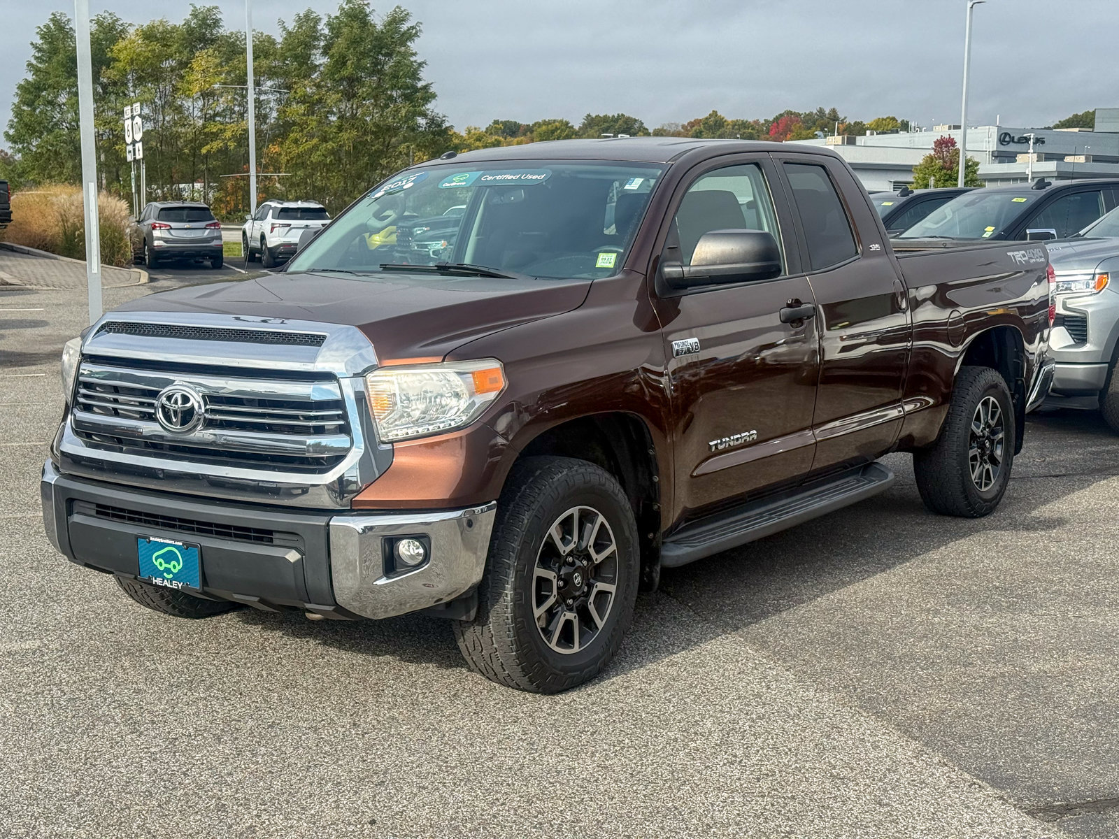 Used 2017 Toyota Tundra SR5 5.7L V8 Truck Double Cab