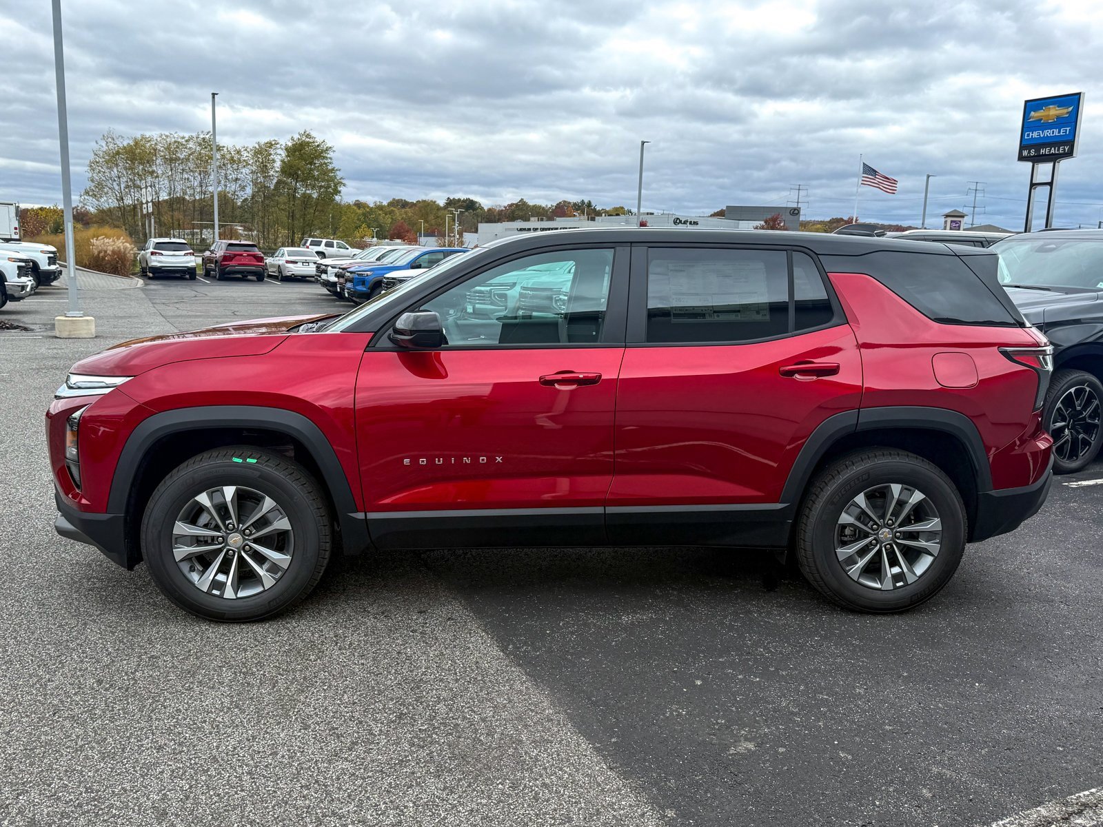 2026 Chevrolet Equinox LT photo 4