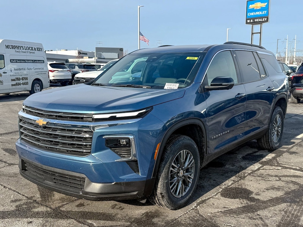 New 2026 Chevrolet Traverse LT SUV