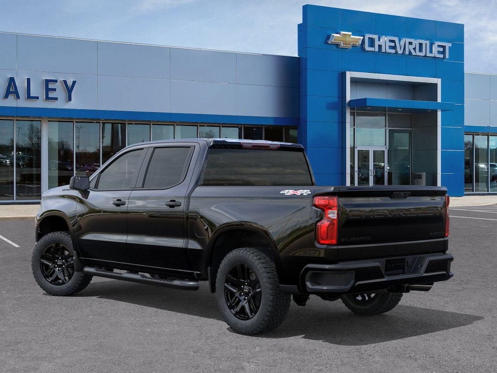 New 2026 Chevrolet Silverado 1500 Custom Truck Crew Cab