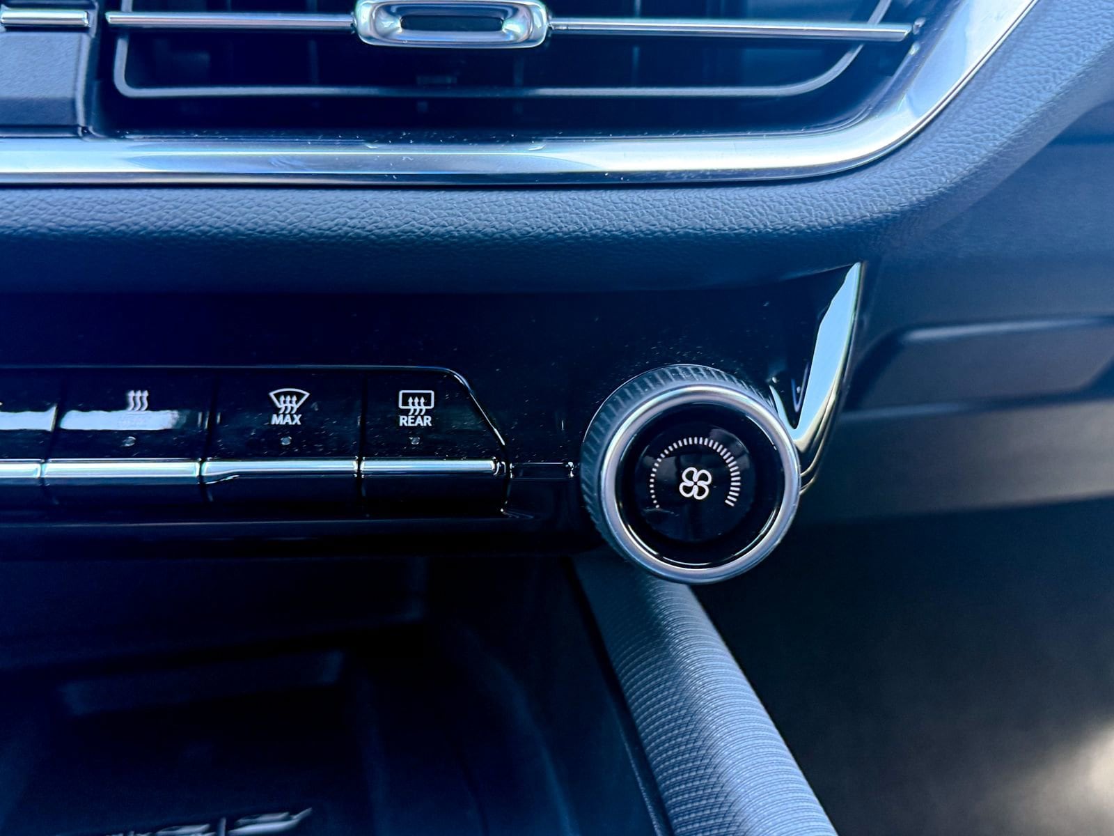 2026 Chevrolet Equinox EV 2LT - Photo 33