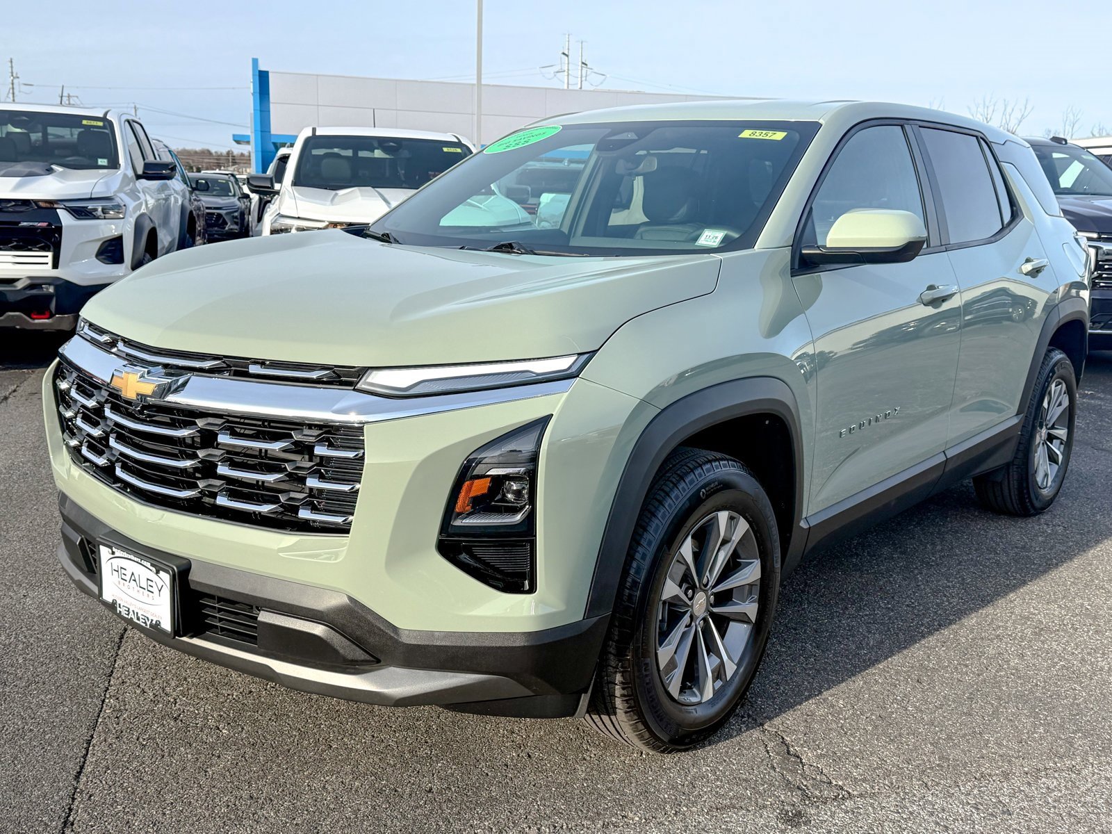 2026 Chevrolet Equinox LT photo 3