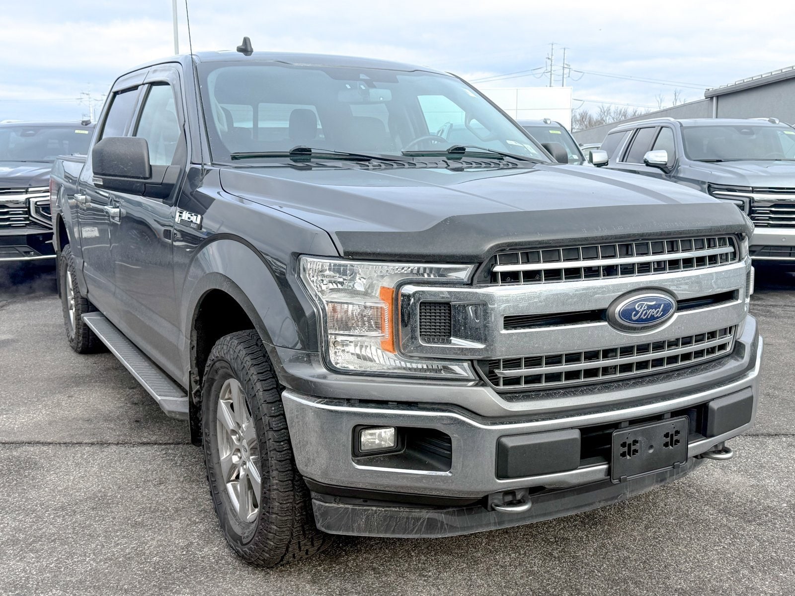 2020 Ford F-150 XLT's photo