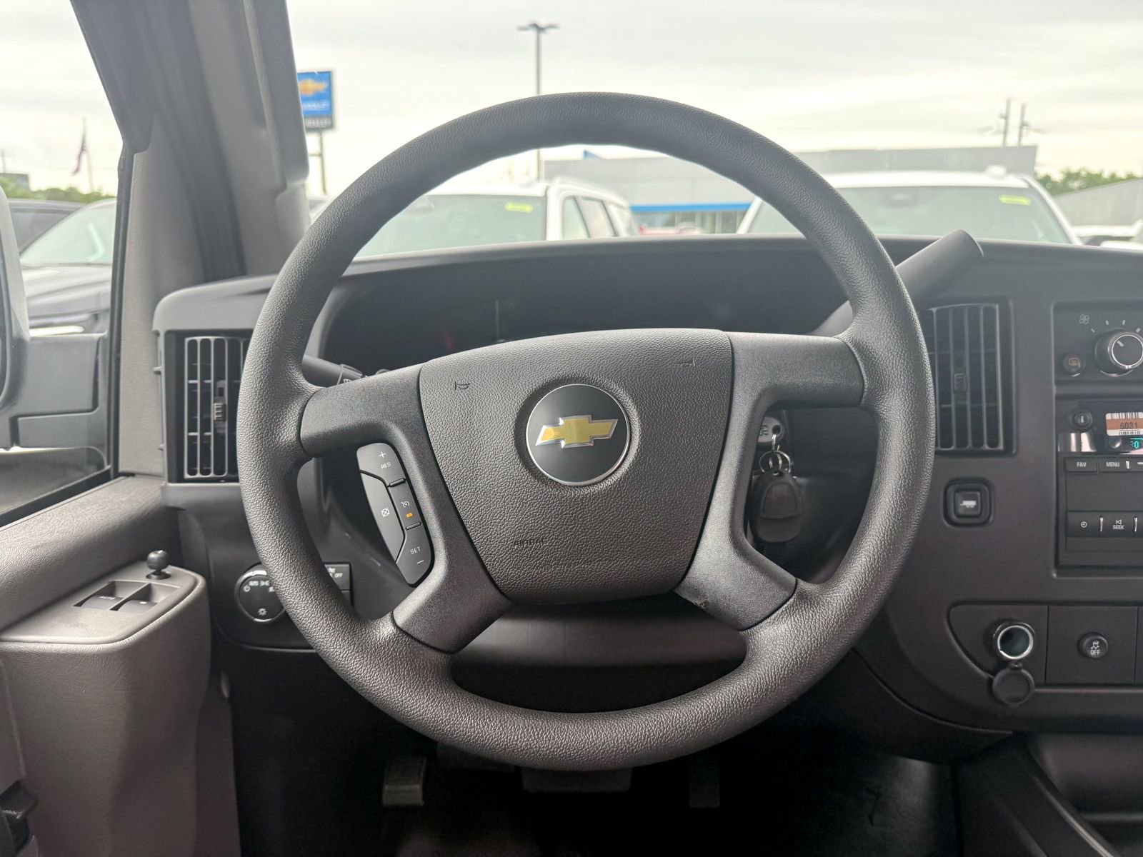 2026 Chevrolet Express Cargo Work Van - Photo 18