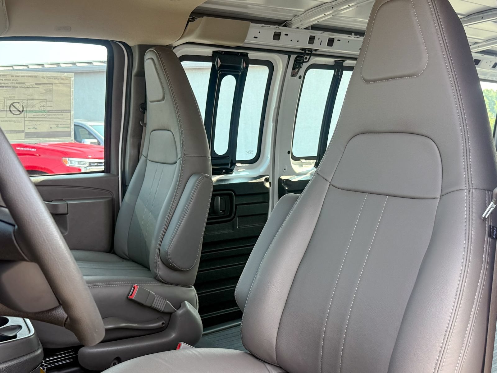2026 Chevrolet Express Cargo Work Van - Photo 22