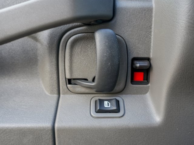 2024 Chevrolet Express Cutaway Base photo 10