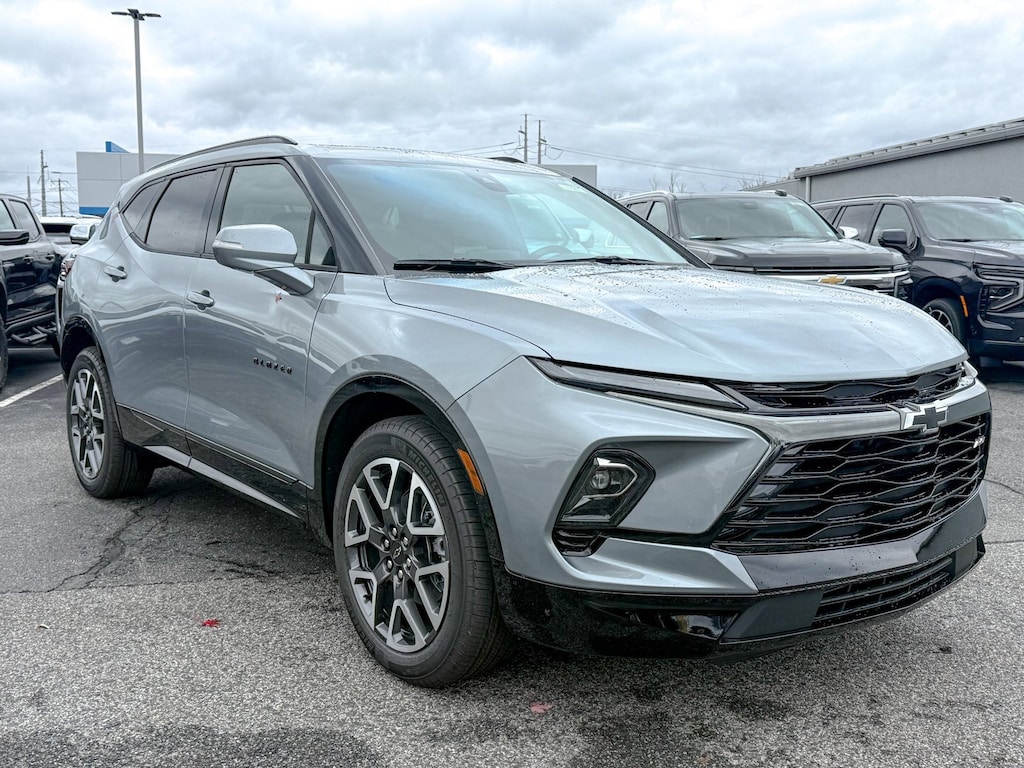New 2025 Chevrolet Blazer RS SUV