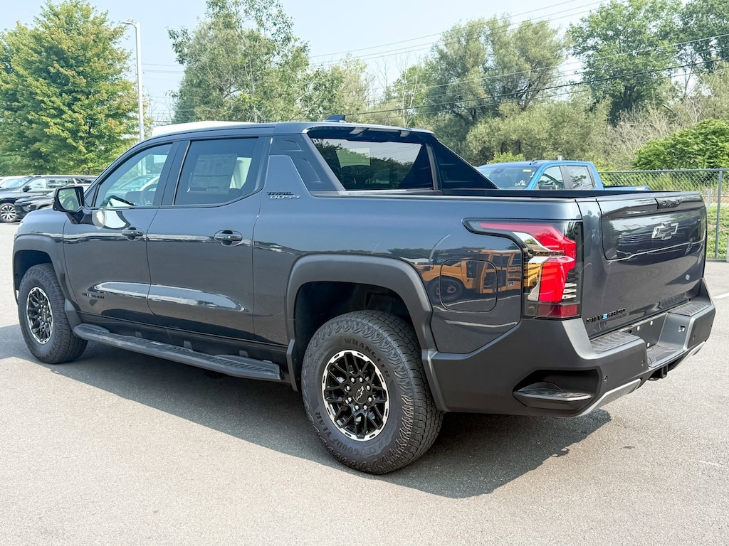 New 2026 Chevrolet Silverado EV Trail Boss - Extended Range Truck Crew Cab