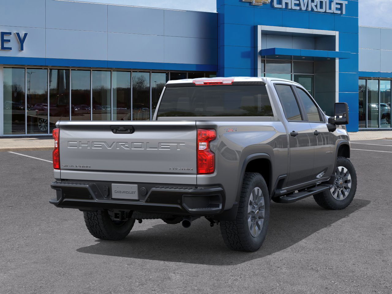 2026 Chevrolet Silverado 2500HD Custom photo 4