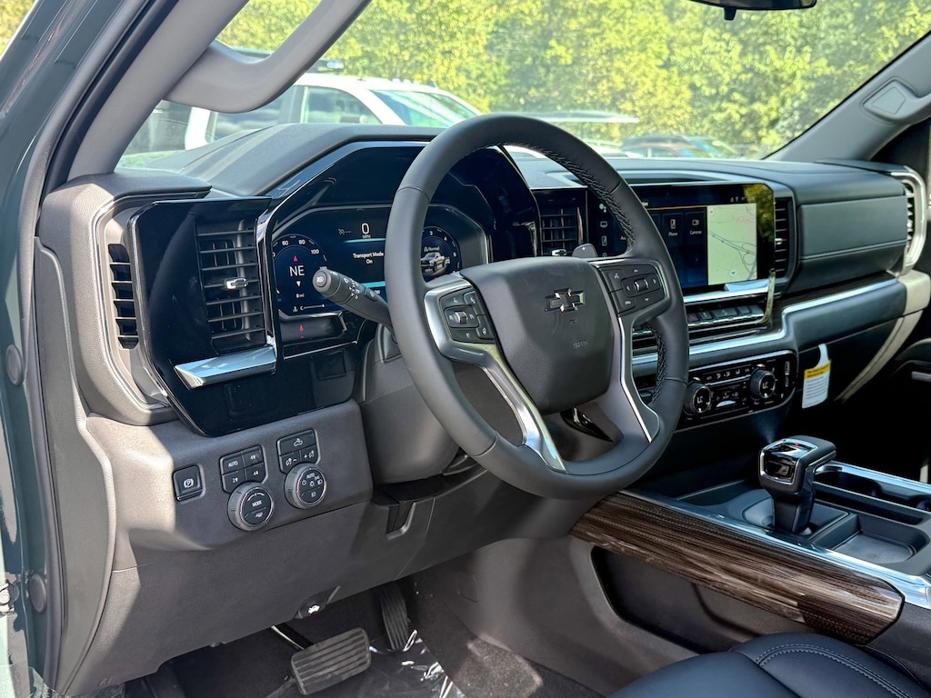 New 2026 Chevrolet Silverado 1500 LT Trail Boss Truck Crew Cab
