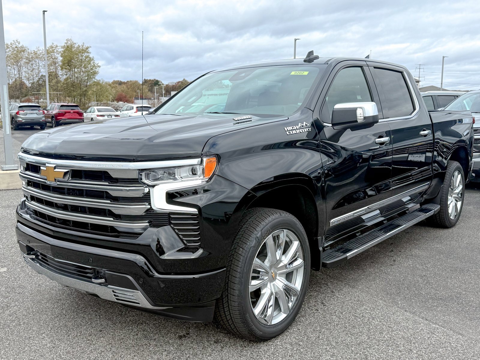 2026 Chevrolet Silverado 1500 High Country photo 3