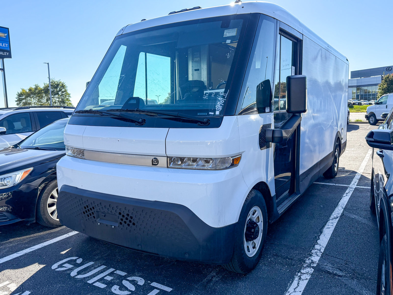 Used 2024 Brightdrop Zevo 600 EJY Van Cargo