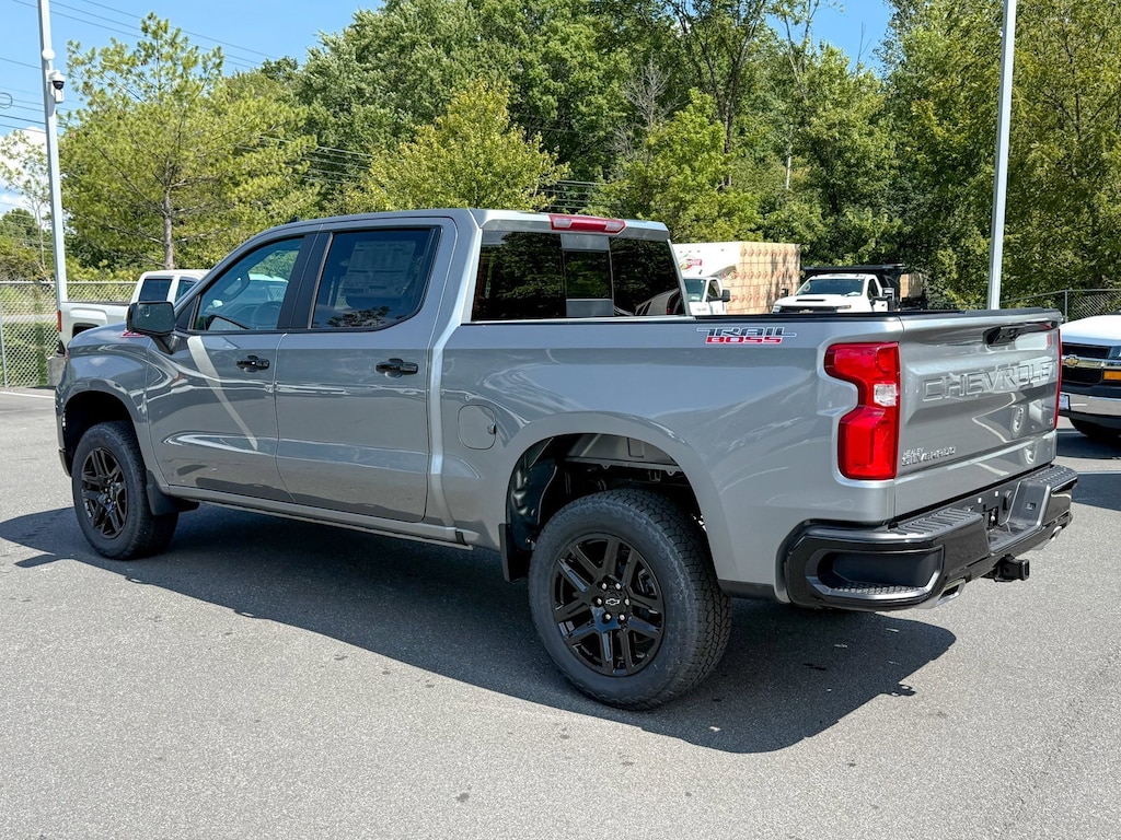 New 2025 Chevrolet Silverado 1500 LT Trail Boss Truck Crew Cab