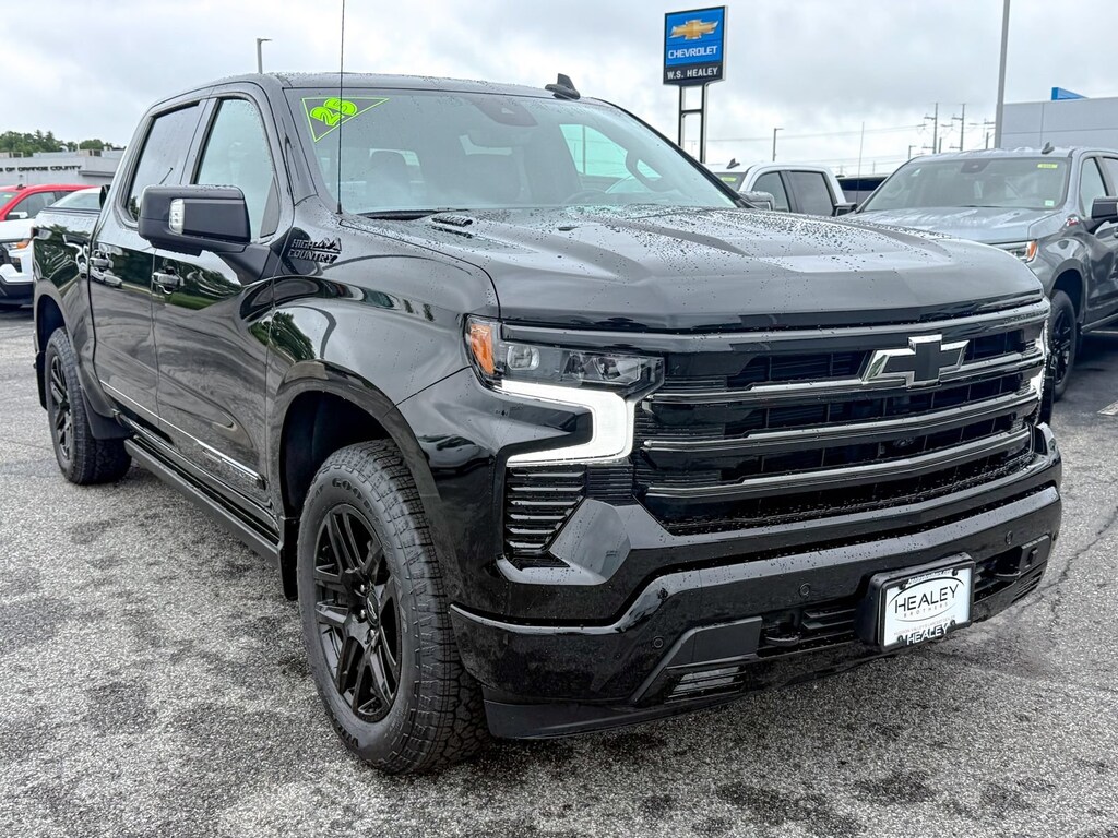 Used 2025 Chevrolet Silverado 1500 High Country Truck Crew Cab