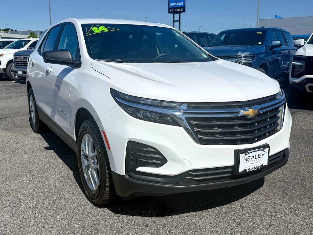 Used 2024 Chevrolet Equinox LS SUV