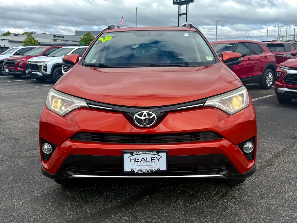 Used 2016 Toyota RAV4 XLE SUV