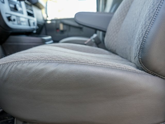 2024 Chevrolet Express Cutaway Base photo 7