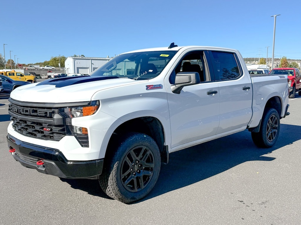 New 2026 Chevrolet Silverado 1500 Custom Trail Boss Truck Crew Cab