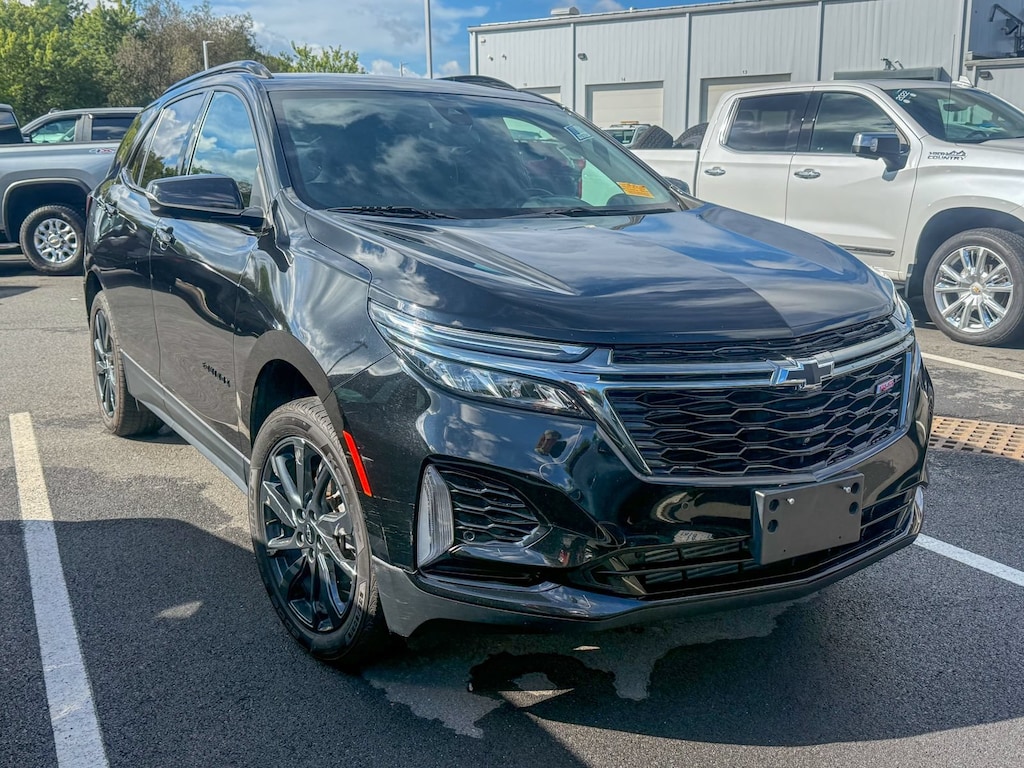 Used 2023 Chevrolet Equinox RS SUV