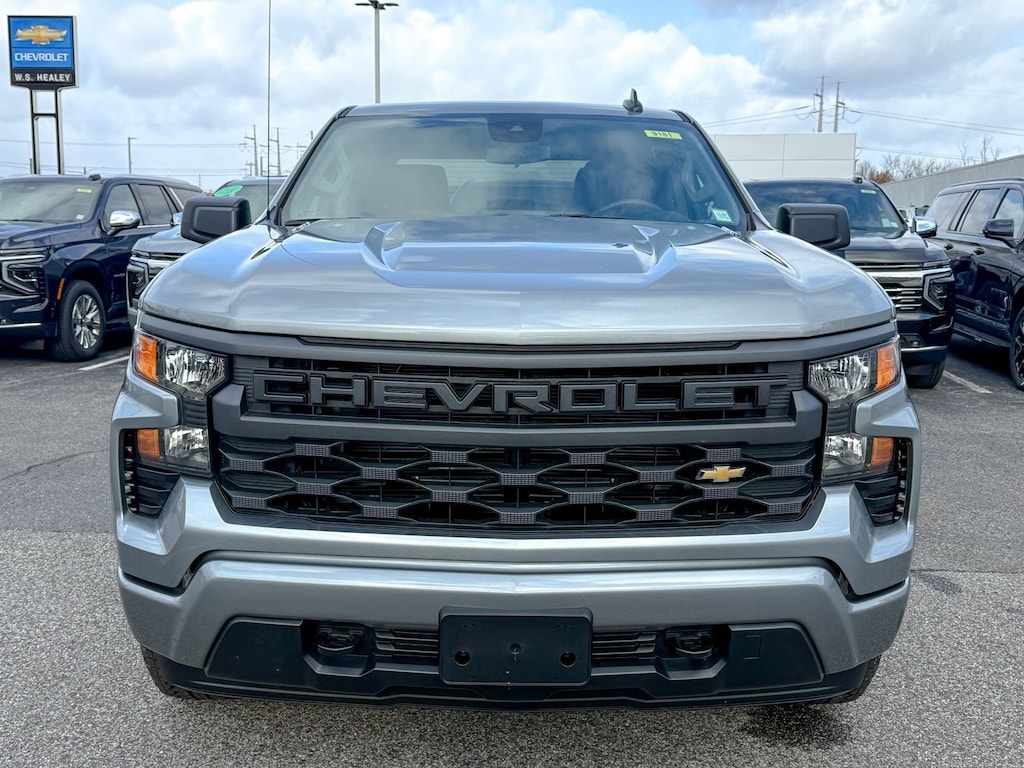 New 2026 Chevrolet Silverado 1500 Custom Truck Crew Cab