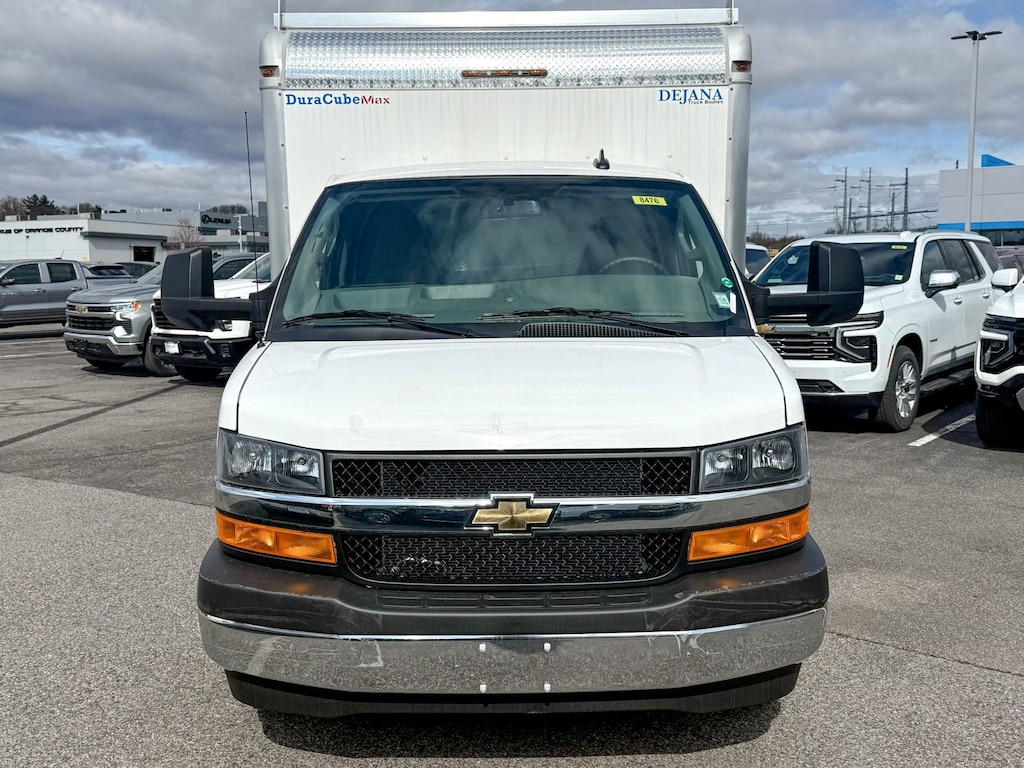New 2025 Chevrolet Express Cutaway 3500 1WT Cutaway Van