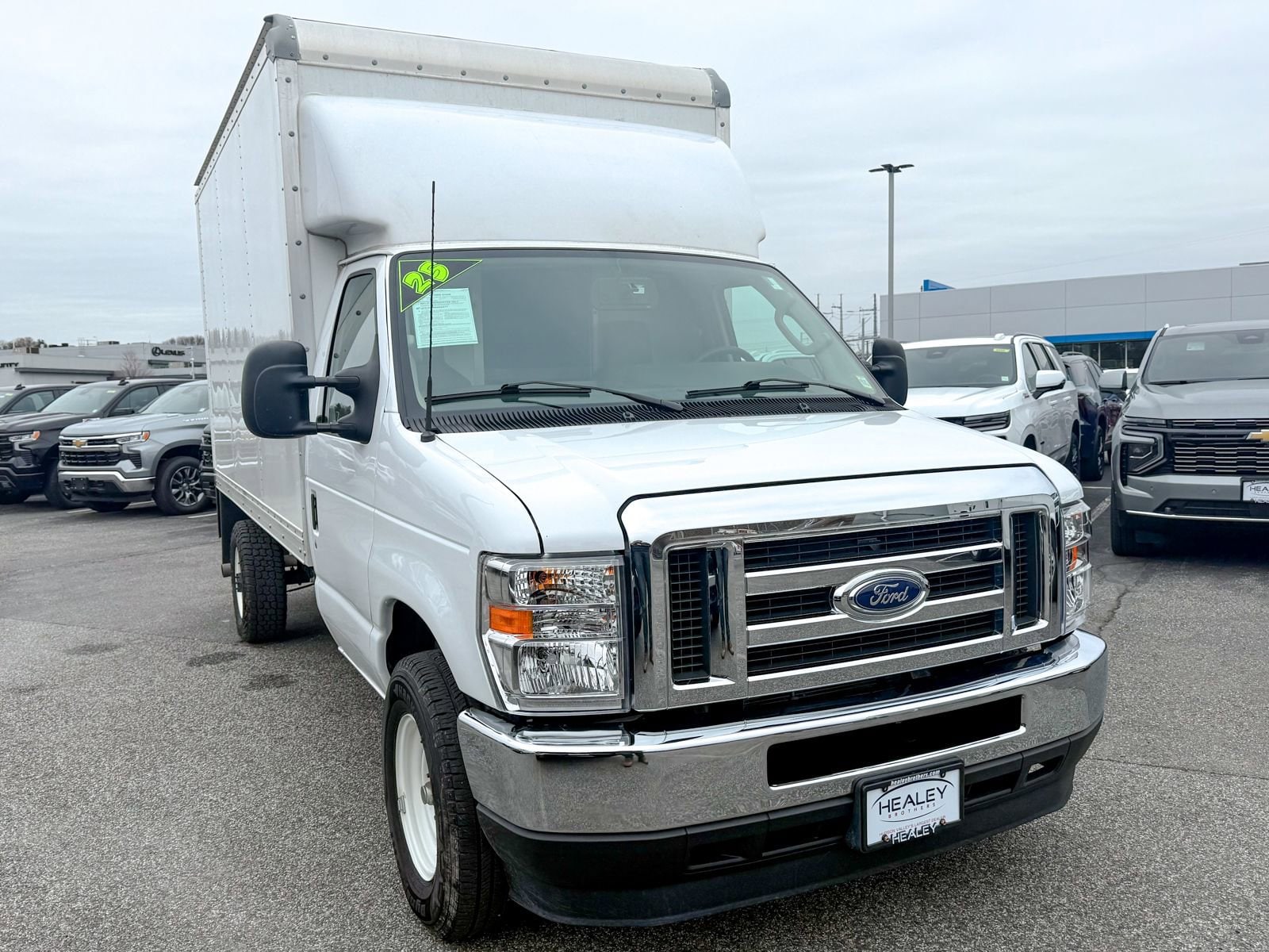 2025 Ford E-Series SRW E-350 Super Duty 158 in WB's photo