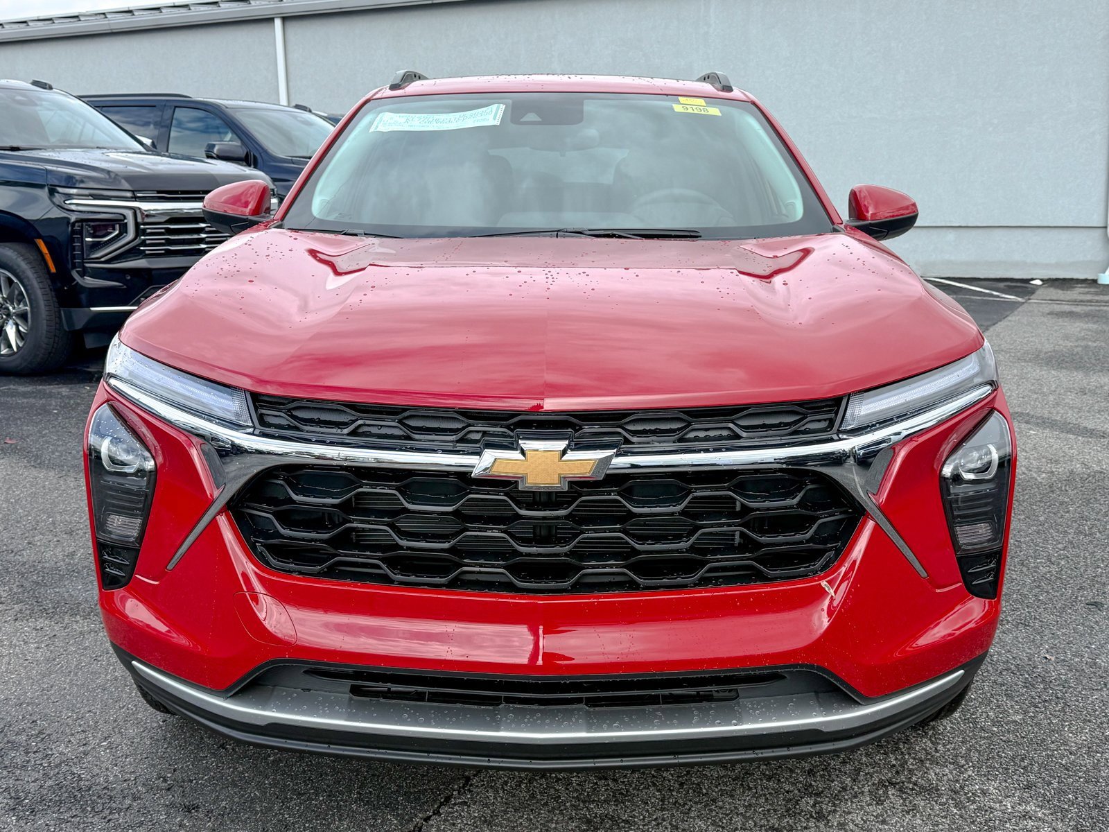 2026 Chevrolet Trax LT photo 2