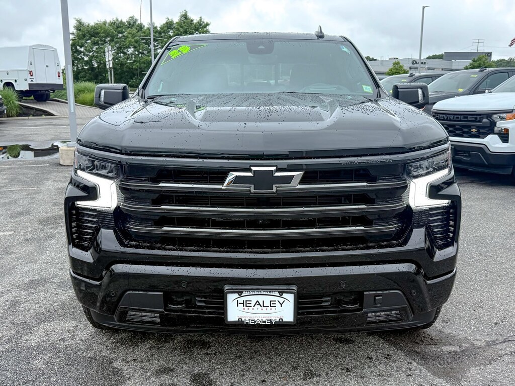 Used 2025 Chevrolet Silverado 1500 High Country Truck Crew Cab