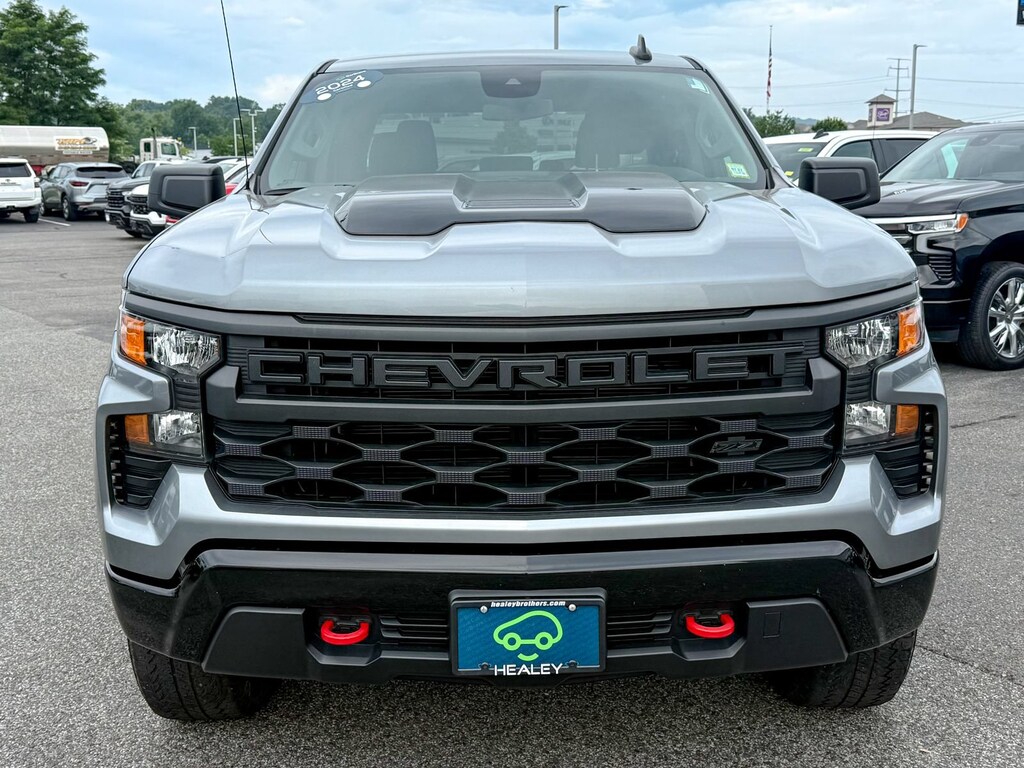 Used 2024 Chevrolet Silverado 1500 Custom Trail Boss Truck Crew Cab