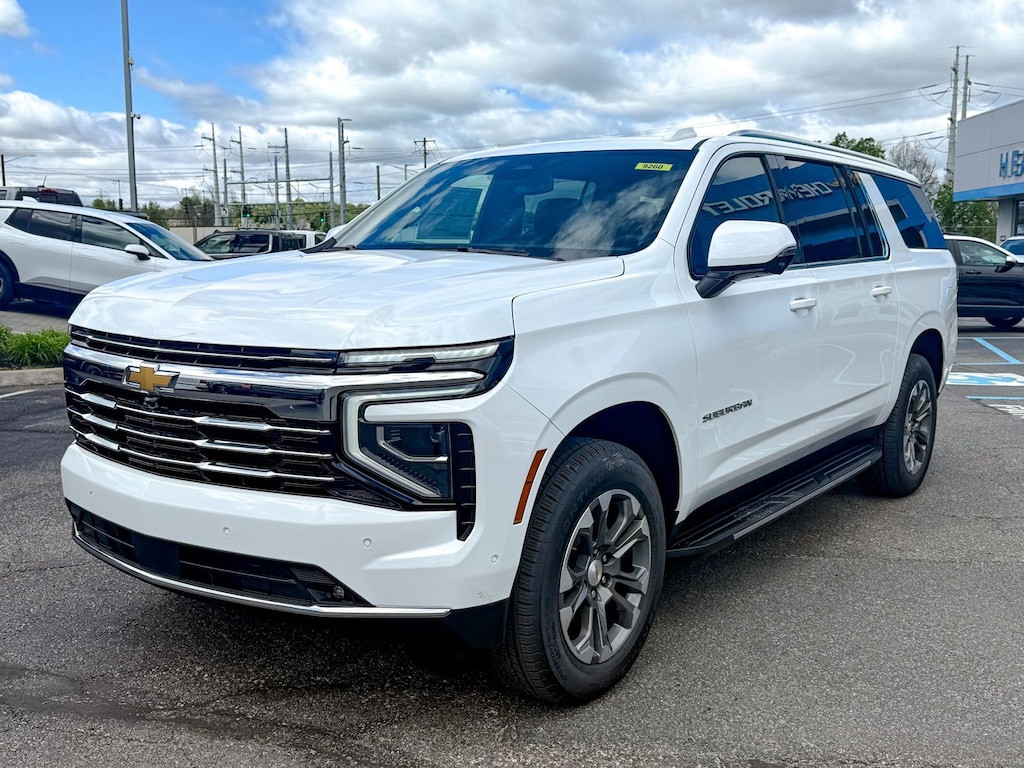 New 2026 Chevrolet Suburban LT SUV