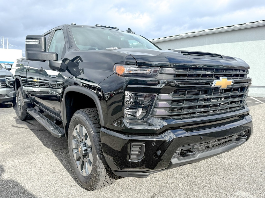 New 2026 Chevrolet Silverado 2500 HD Custom Truck Crew Cab