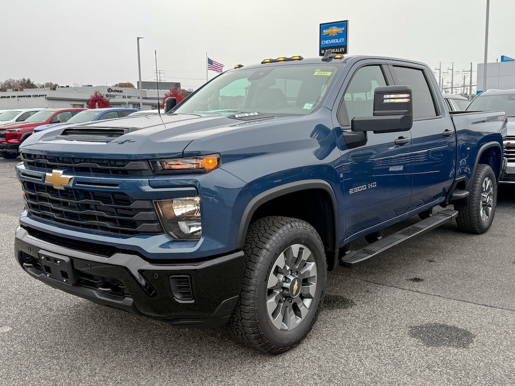 New 2026 Chevrolet Silverado 2500 HD Custom Truck Crew Cab