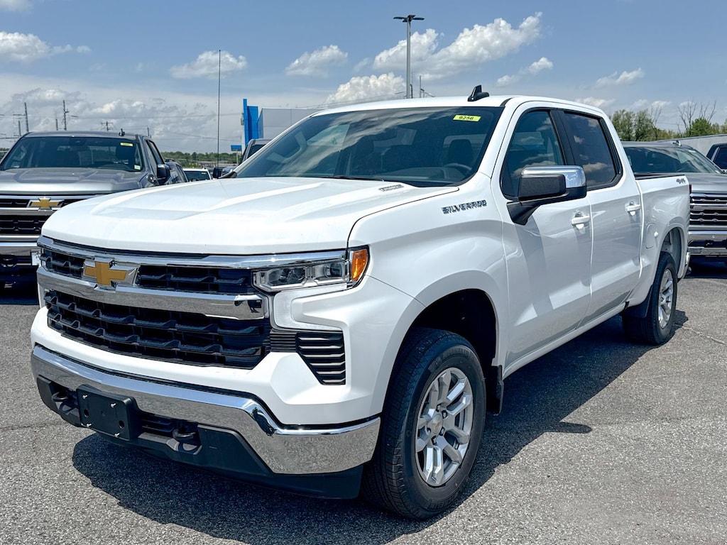 New 2026 Chevrolet Silverado 1500 LT (2FL) Truck Crew Cab