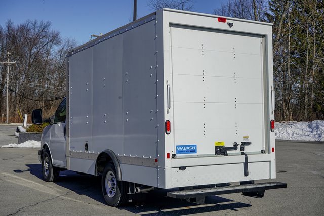 2024 Chevrolet Express 3500 Cutaway Van photo 2