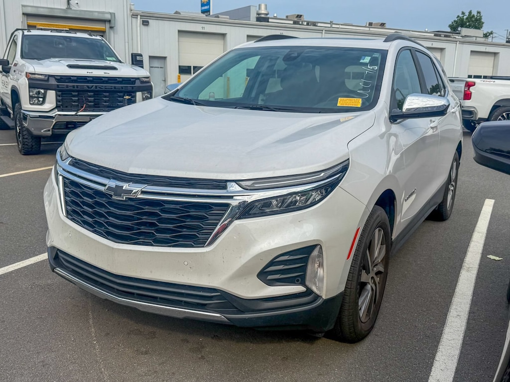 Used 2022 Chevrolet Equinox LT SUV