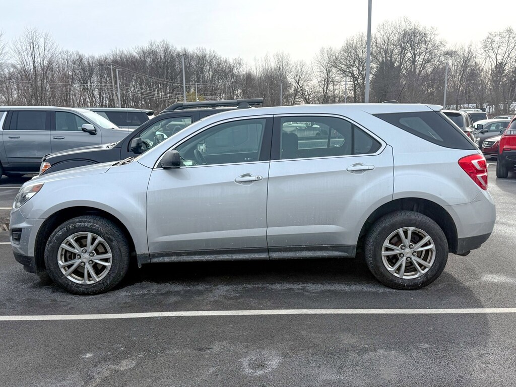 Used 2017 Chevrolet Equinox LS SUV