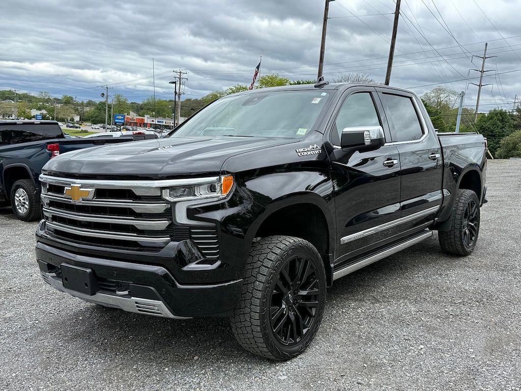 Used 2024 Chevrolet Silverado 1500 High Country Truck Crew Cab