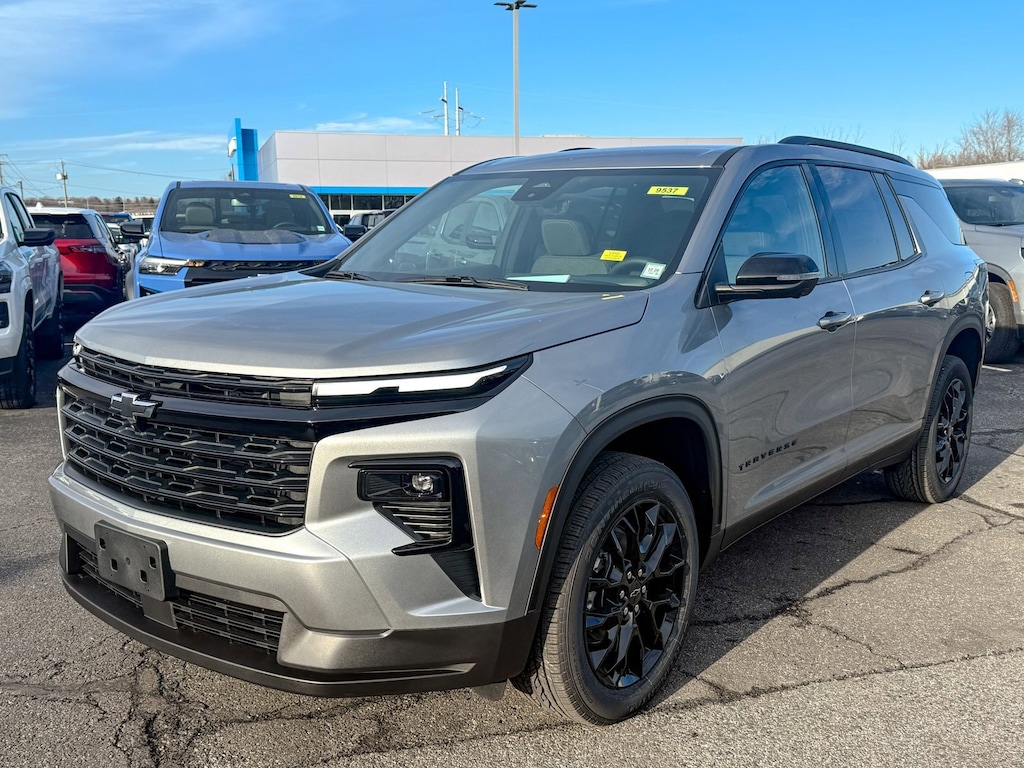 New 2026 Chevrolet Traverse LT SUV